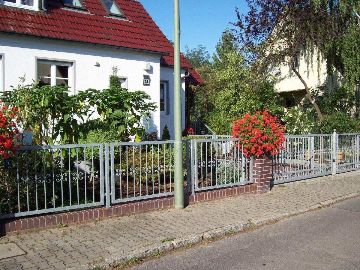 Cottage Near Centrum, Paradise Berlín Exteriér fotografie